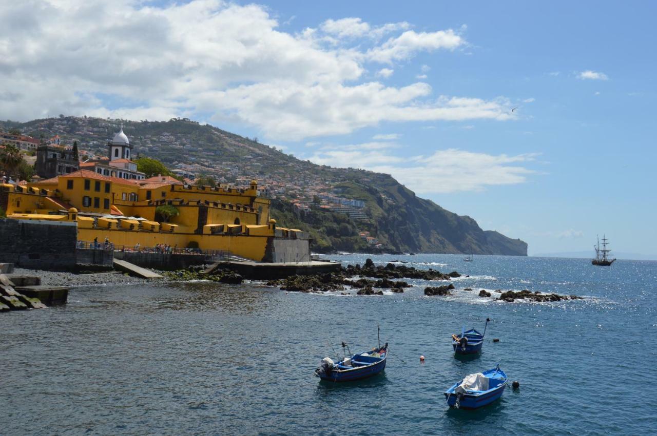 Top Floor With Balcony In Funchal Exterior foto