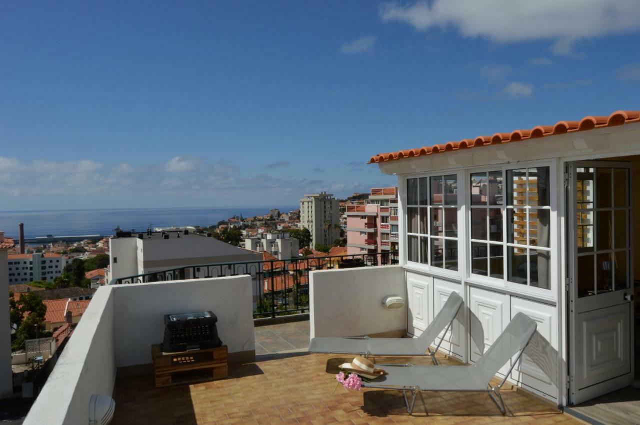Top Floor With Balcony In Funchal Exterior foto