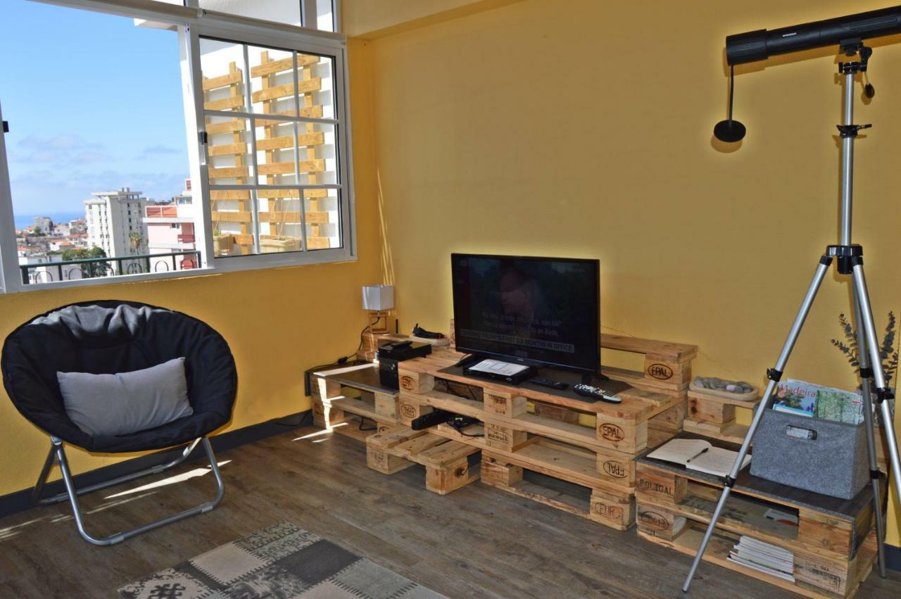 Top Floor With Balcony In Funchal Exterior foto